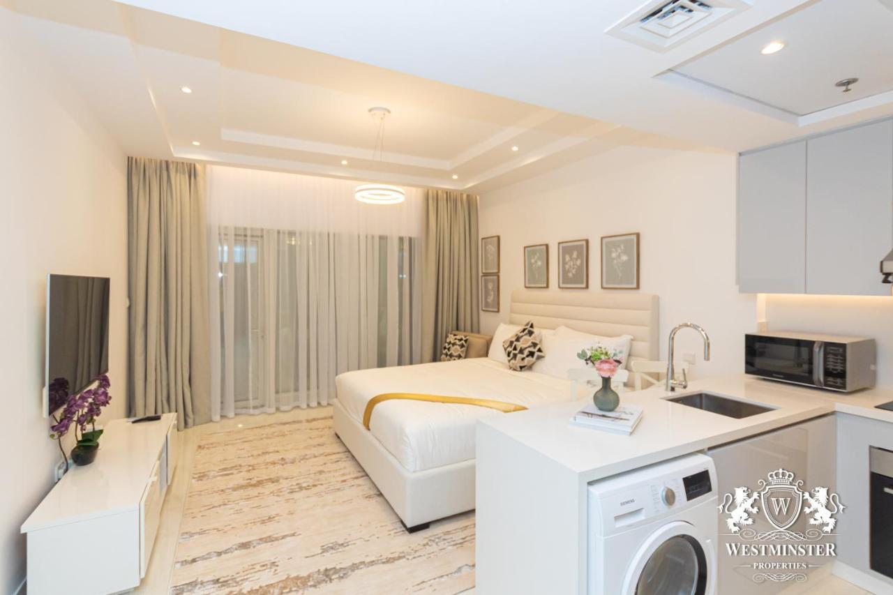 Westminster Burj Al Nujoom Apartment ดูไบ ภายนอก รูปภาพ